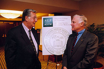 House Majority Leader Richard Armey (R-TX) and ACP-ASIM President Whitney Addington, MD, FACP
